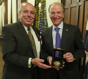 Schafer presenting Gold Medal to Lassonde